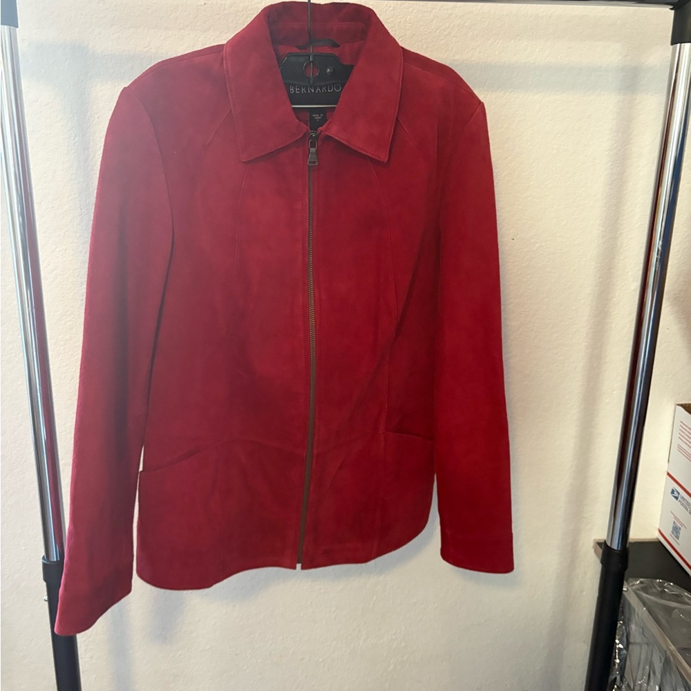 Bernardo Genuine Suede Leather Jacket – Women’s Size S – Red